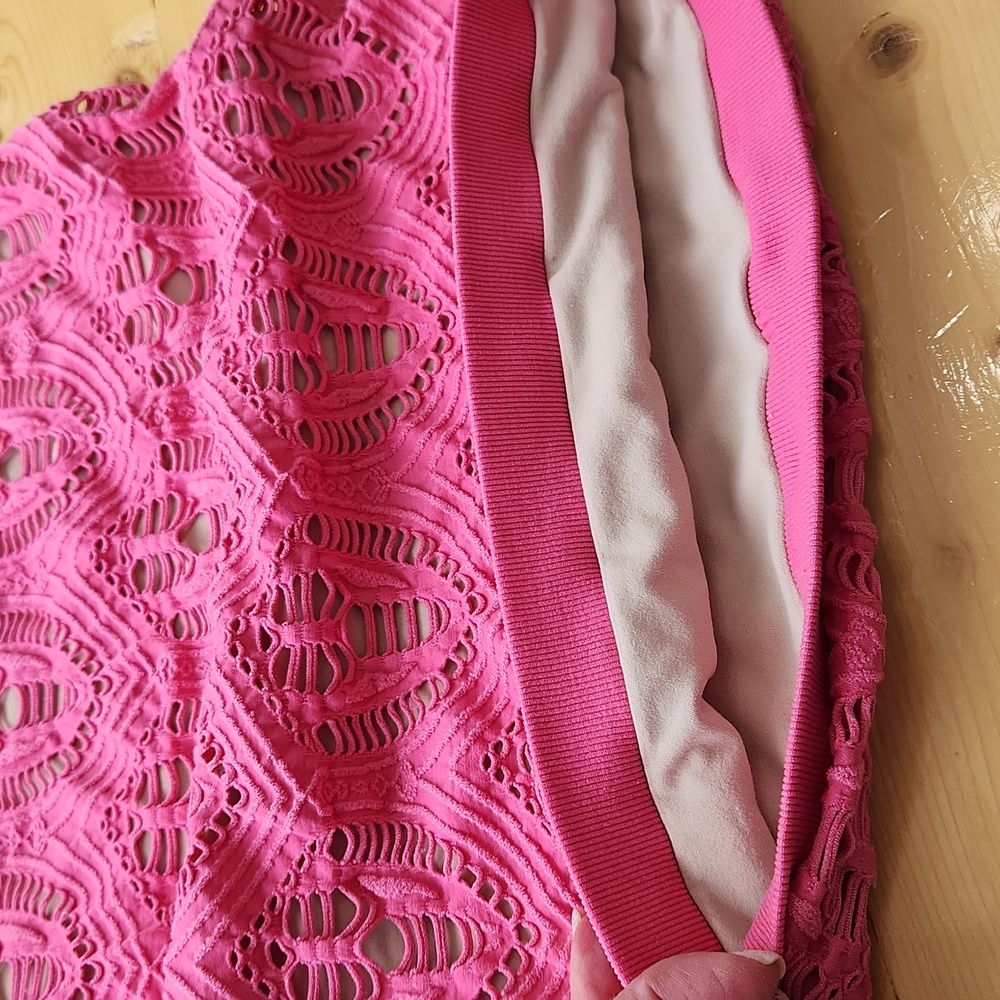 Bebe Lace Overlay Fitted Long Sleeve Dress Pink Cream M L - Picture 11 of 15